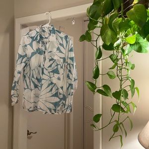 Gap Botton down shirt